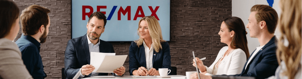 RE/MAX Elite